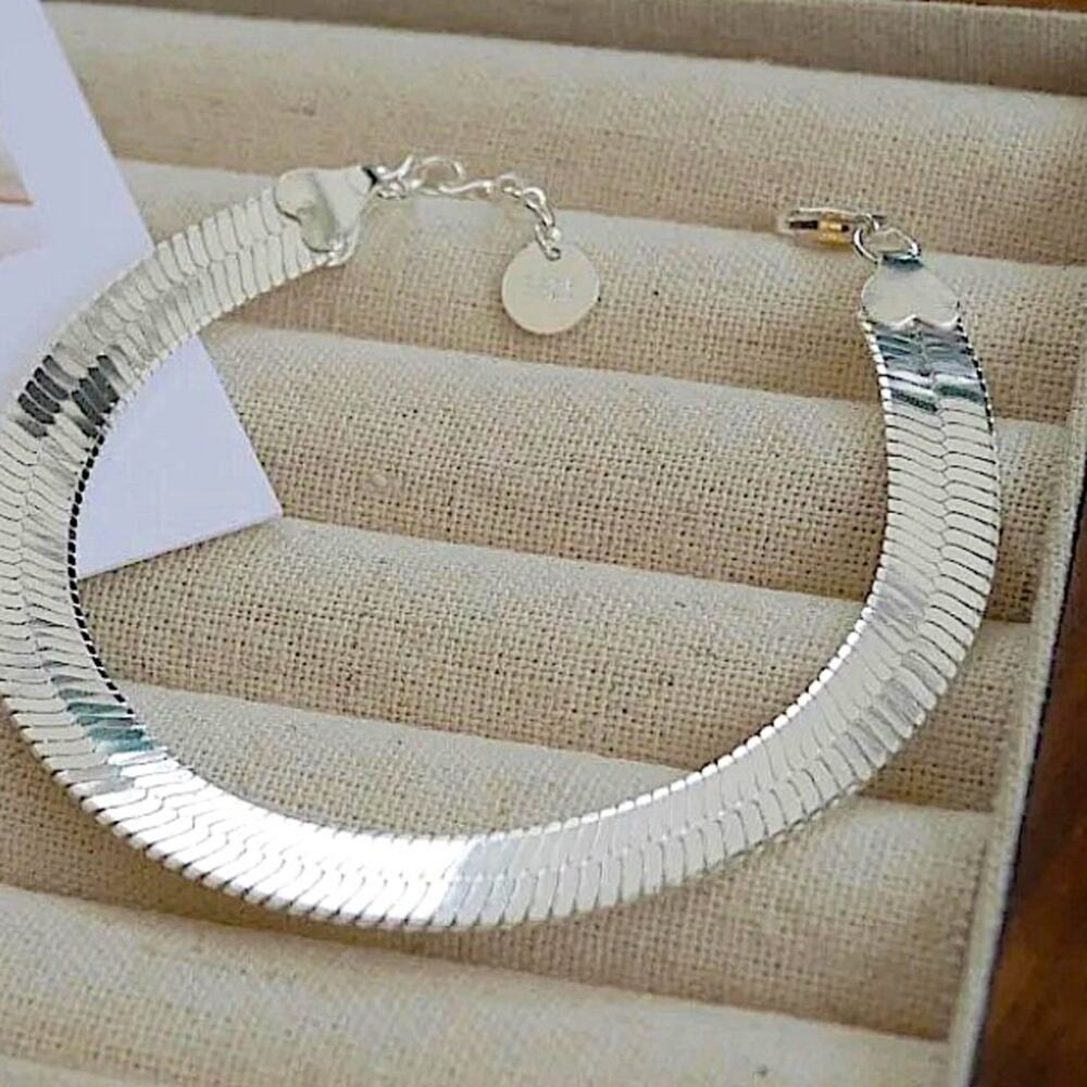 Sterling Silver Herringbone Bracelet - Picture 6 of 6